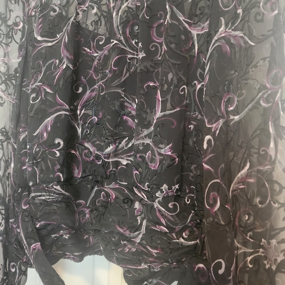 WHBM  Black & Purple Sheer Floral Long Sleeve Crew Cami Woman's Blouse  Size 4 - Picture 2 of 6